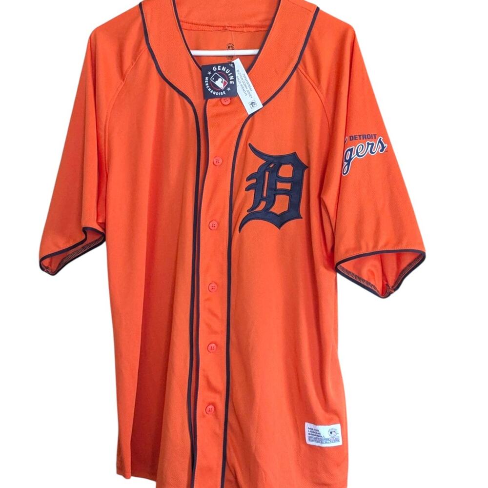 Dynasty Tigers Jersey NWT large